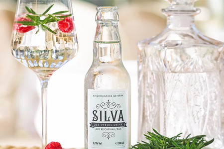 silva-verjus-und-himbeeren